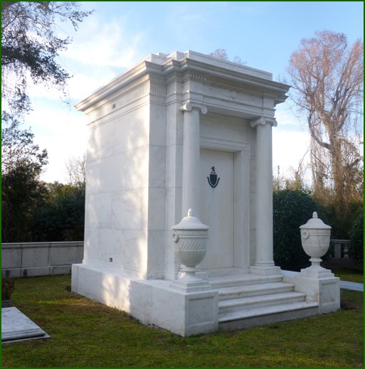 Wilmington’s Graham Kenan Mausoleum in Oakdale Cemetery gets a facelift